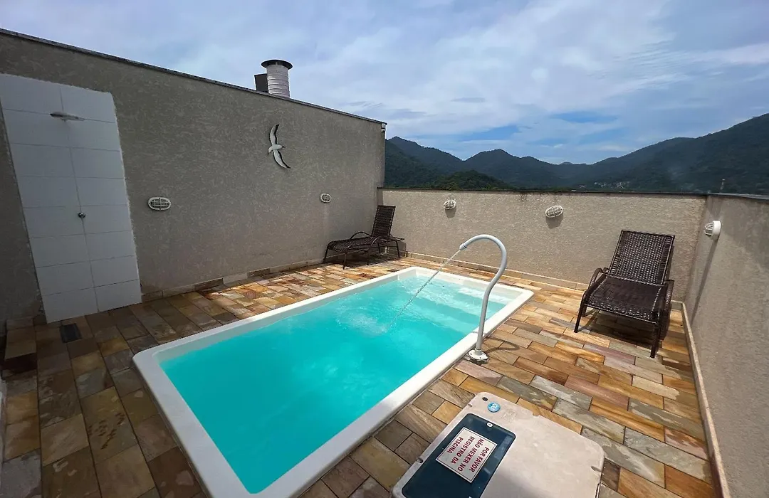 Apto 2 Qts C/ Ar, Smartv, WiFi a 5 Min da Praia G-1